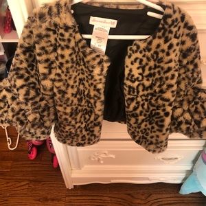 Girls leopard faux fur cape coat.
